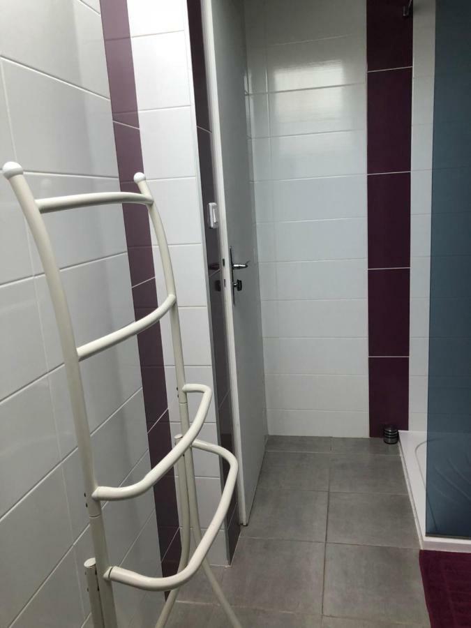 Les Lauriers Roses Otel Bourg-lès-Valence Dış mekan fotoğraf