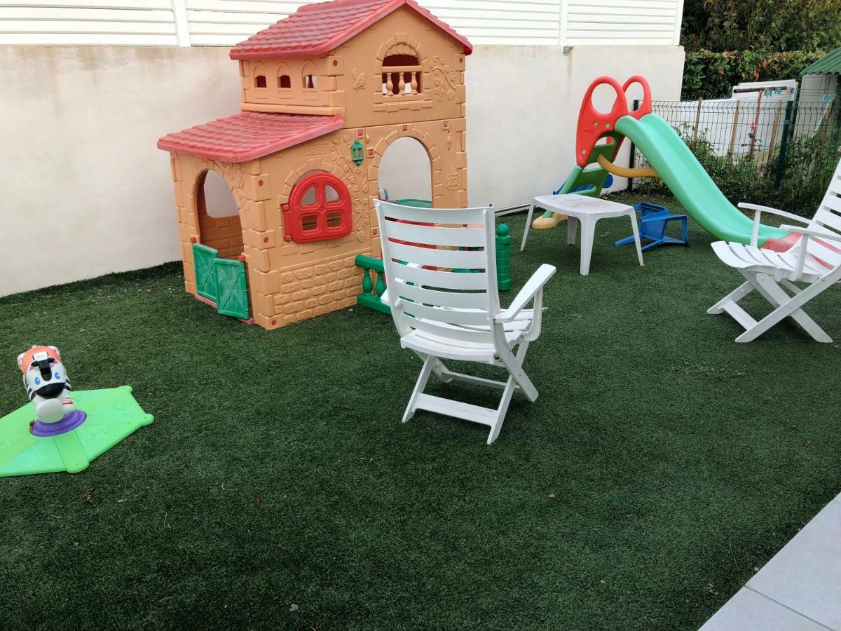Les Lauriers Roses Otel Bourg-lès-Valence Dış mekan fotoğraf