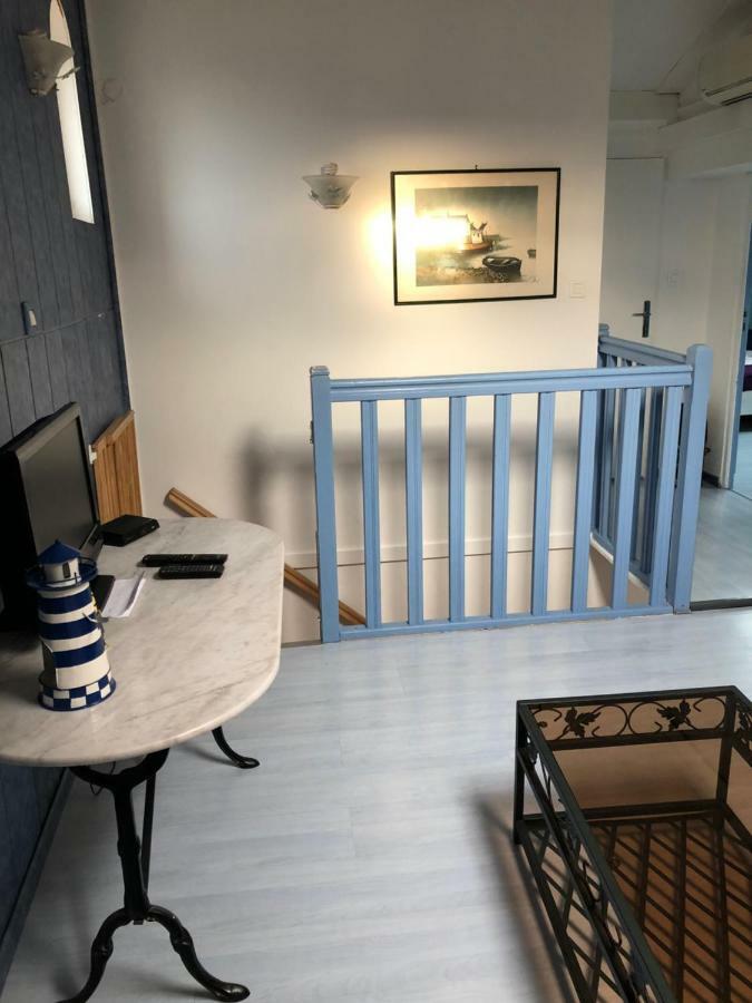 Les Lauriers Roses Otel Bourg-lès-Valence Dış mekan fotoğraf